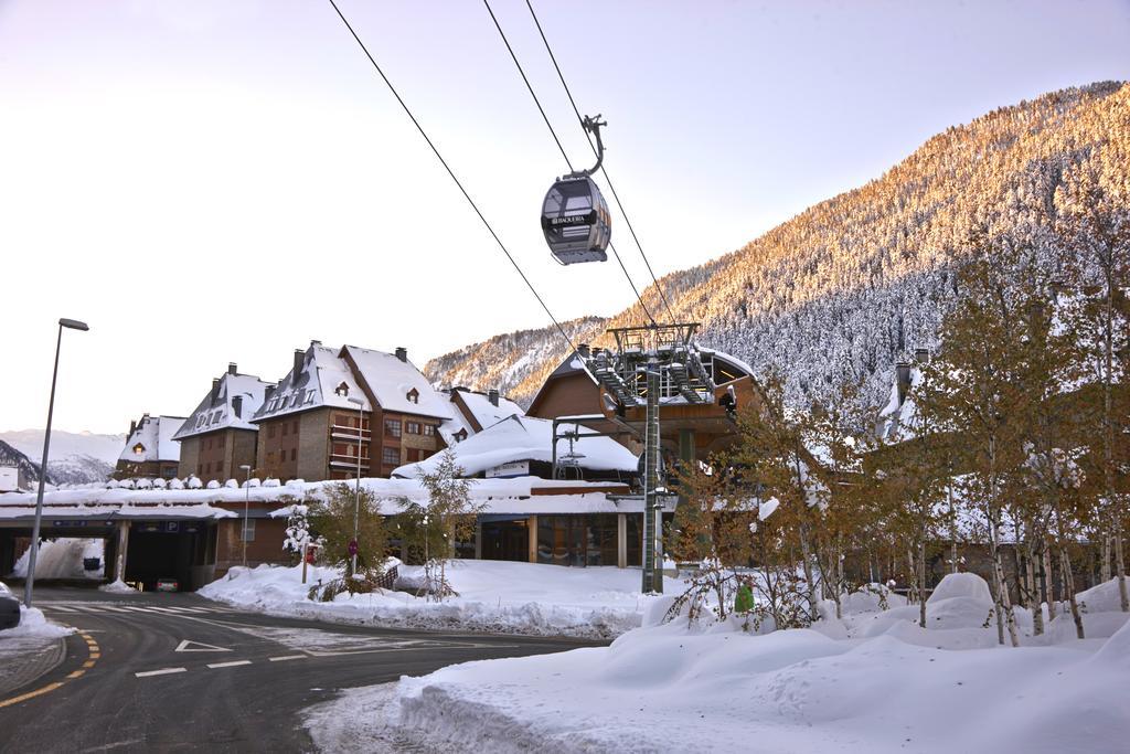 Val de Ruda Luxe 40 by FeelFree Rentals Baqueira Beret Buitenkant foto